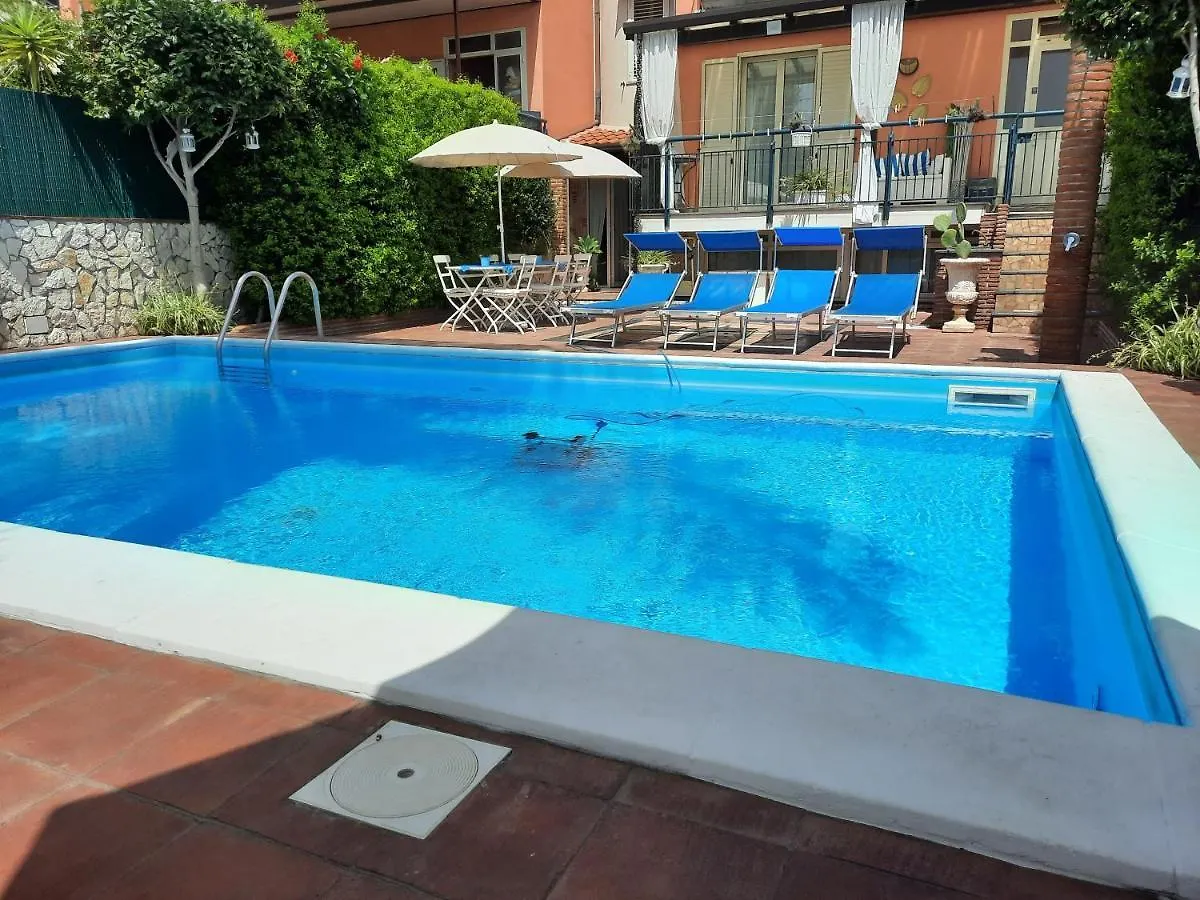Holiday home Casa Euthalia Con Piscina E Jacuzzi Tra Etna-Taormina Villa Torre Archirafi
